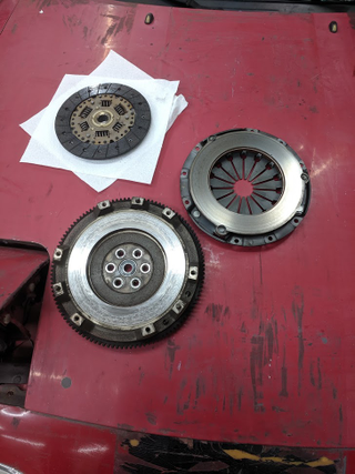 Illustration for article titled I've never seen a used clutch this new